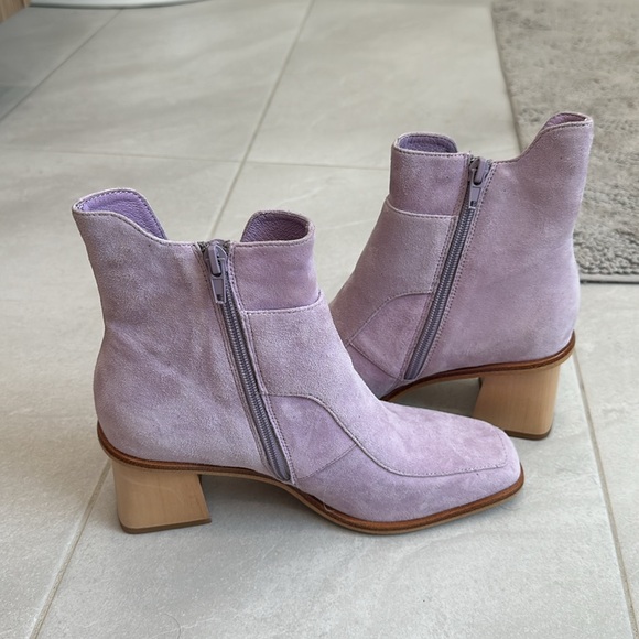 Brand new , never worn Tamara London suede mauve ankle boots - Picture 4 of 4